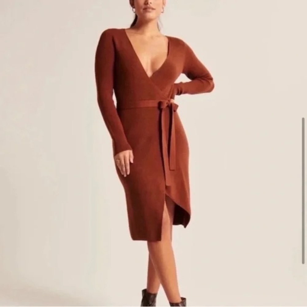 Abercrombie & Fitch Midi Wrap Sweater Dress